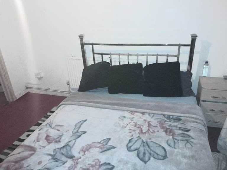 Short Stay Room Share