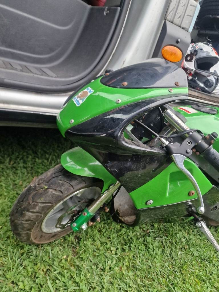 Green mini motor pocket rocked 