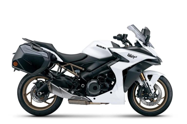 2025 Suzuki GSX-S1000GT+