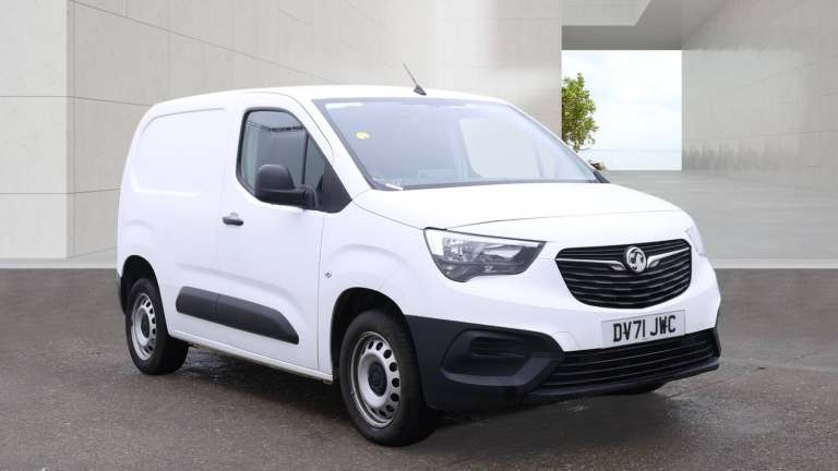 2021 Vauxhall Combo 2300 1.5 Turbo D 100ps H1 Dynamic Van PANEL VAN Diesel Manual