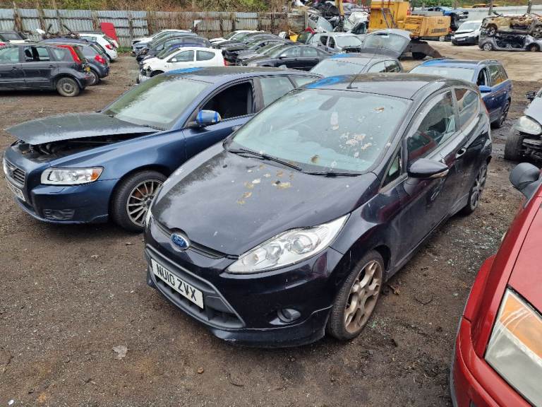 Breaking for spares ford fiesta 1.6 tdci zetec s 2010