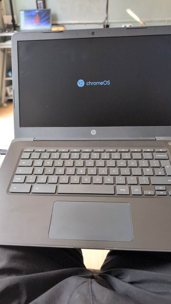 HP Chromebook with ChromeOS – Good Condition