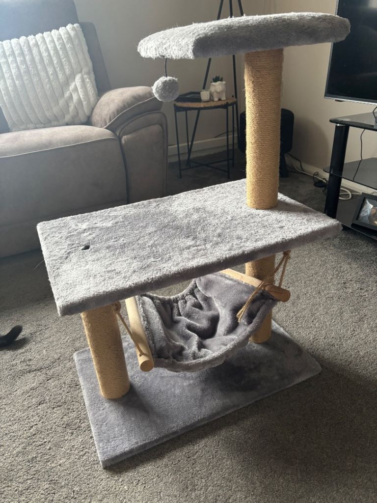 Cat scratcher/tree