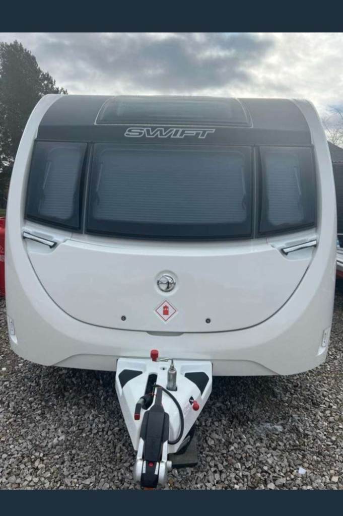 Swift Aventura caravan 
