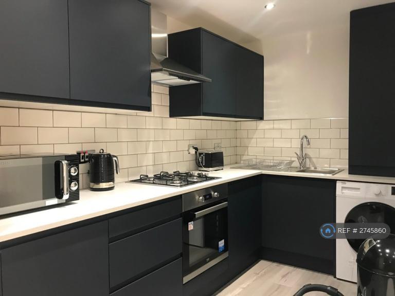 3 bedroom house in Childwall Avenue, Liverpool, L15 (3 bed) (#2745860)