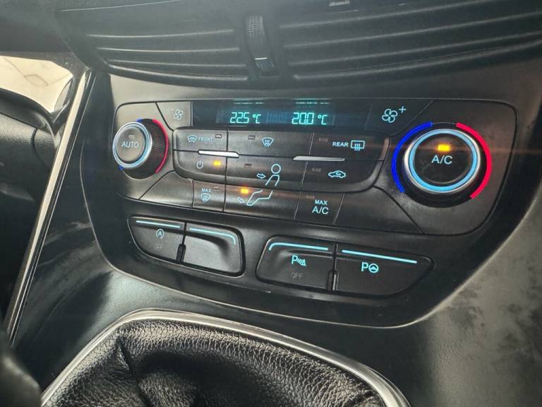 2018 Ford Kuga 1.5 TDCi ST-Line 5dr 2WD HATCHBACK DIESEL Manual