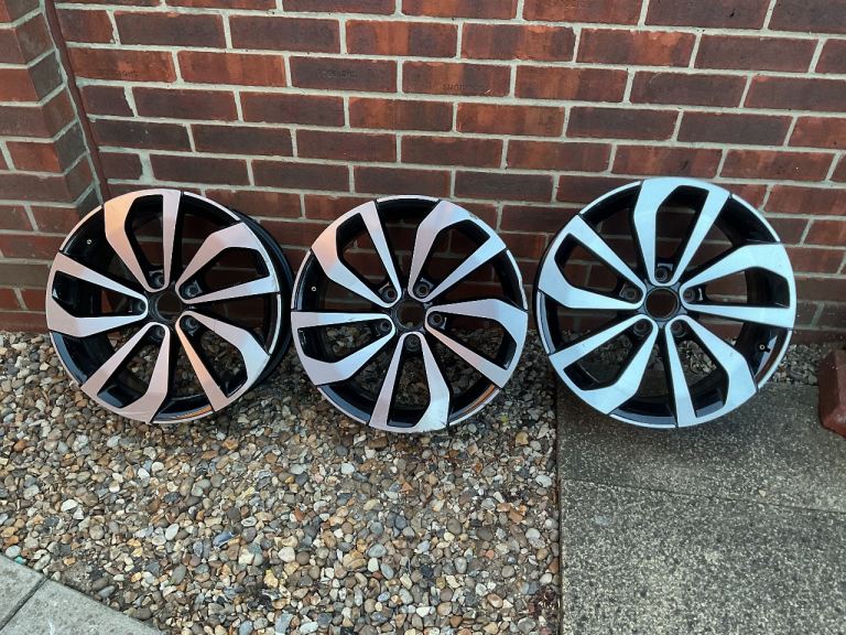VW Alloy Car Wheels