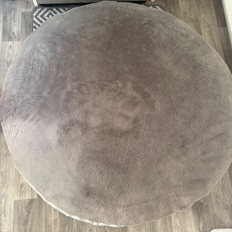 Kirkland Signature large dog bed 