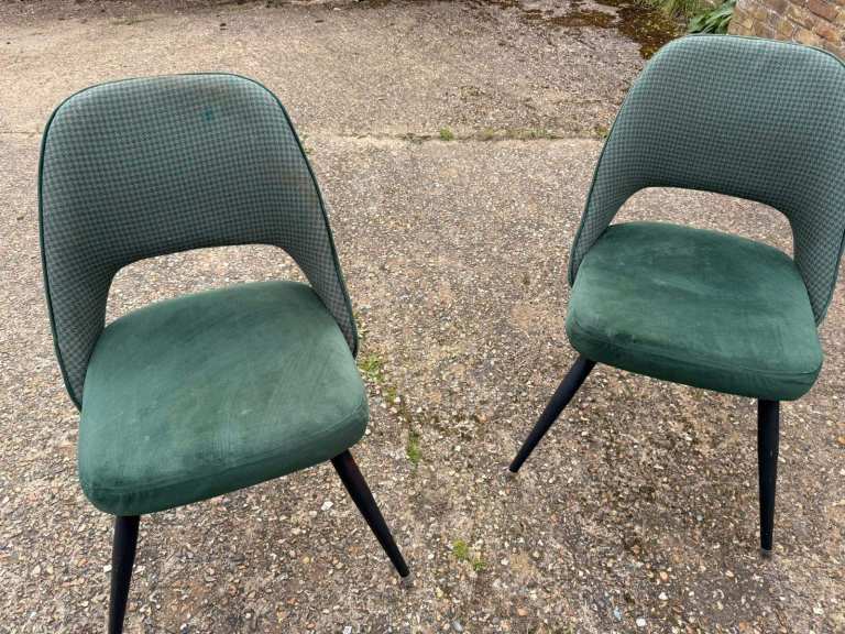 Accent/dining chair velvet green