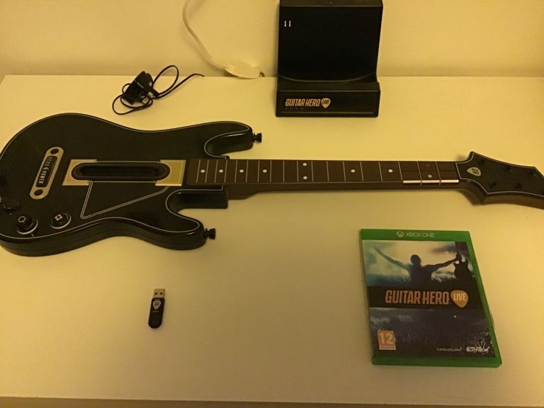 Guitar Hero wireless Guitar Controller,Dongle,Guitar Live Game Xbox One 
