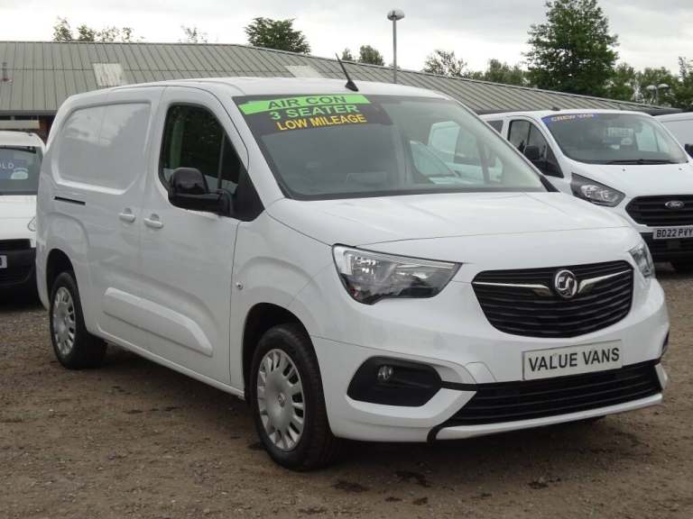 2023 (23) VAUXHALL COMBO CARGO PRO L2 H1 (LWB) 1.5 2300 **ONLY 49,000 MILES**