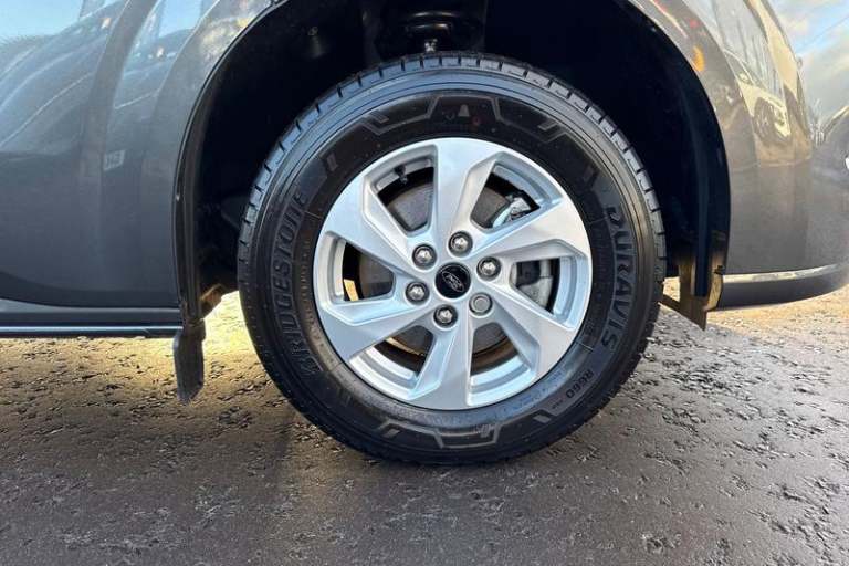 2025 Ford Transit Custom 280 Limited L1 SWB FWD 2.0 EcoBlue 136ps Low Roof, HEATED FRONT SEATS &a...