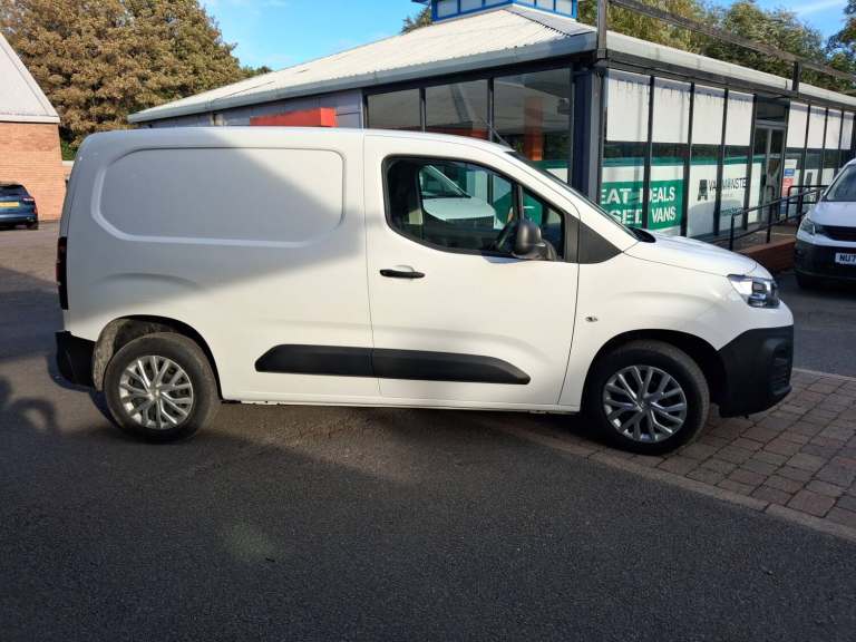 Citroen Berlingo 1.5 Bluehdi 1000Kg Enterprise 100Ps Small Van Diesel ...