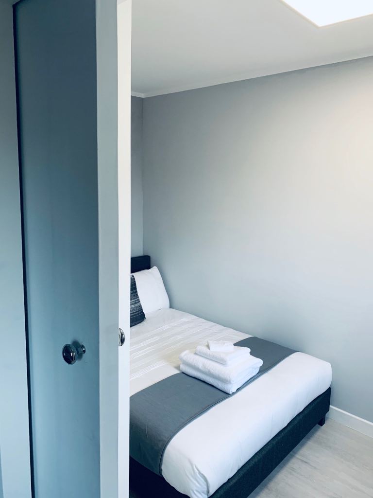 1 Bedroom Apartment for WEEKLY or MONTHLY rent at G5,5 mon to city center.Wifi,Parking FREE