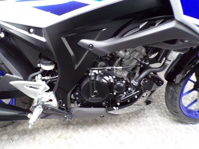 2025 SUZUKI GSX-S 125CC WITH LOW MILEAGE & LOWERING KIT