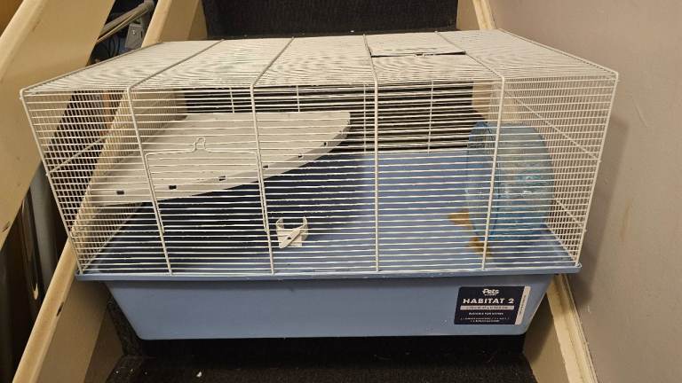 Habitat 2 large pets cage