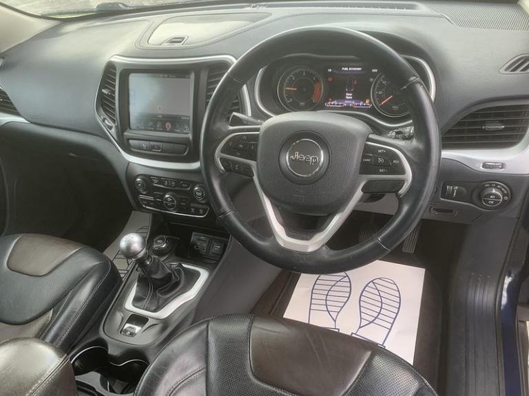 2014 Jeep Cherokee Limited 2.0 M-Jet - New MOT - Only 89000 miles