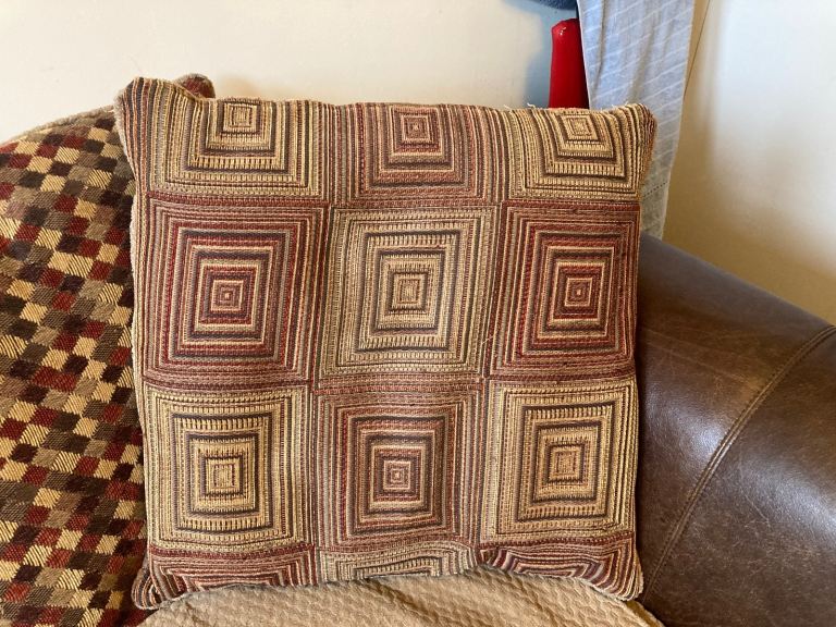 Faux leather 2-seater sofa bed