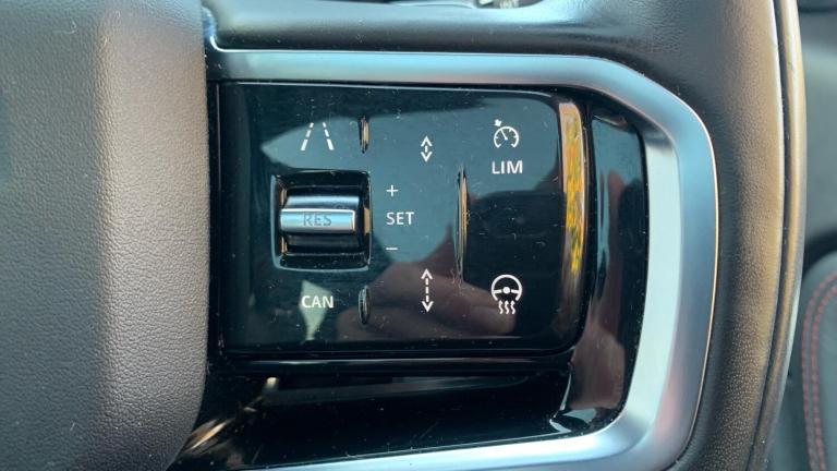 2023 Land Rover Discovery Sport 2.0 D200 R-Dynamic HSE 5dr Auto ESTATE DIESEL Automatic