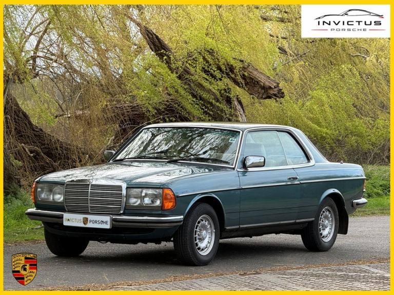 MERCEDES-BENZ 230  1985