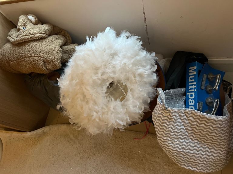 Free Bric o Brac to Vinted or bootsale good opportunity for a teen to make some money 