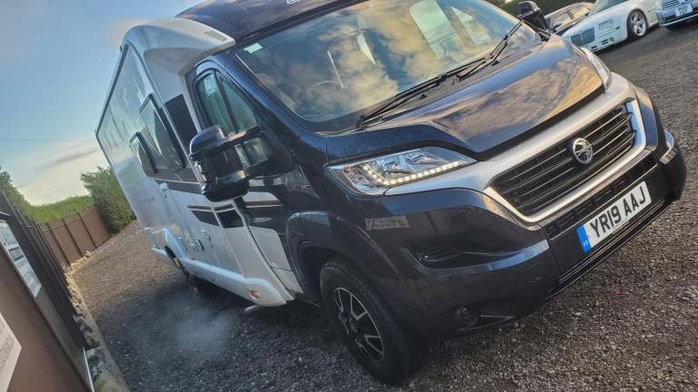 SWIFT BESSACARR 584 MOTORHOME french bed 4 berth 4 belts- 1 f owner