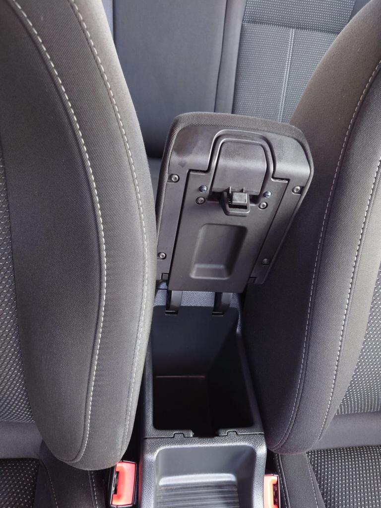 2012 Vauxhall Astra 1.6 16v SRi Euro 5 5dr HATCHBACK Petrol Manual