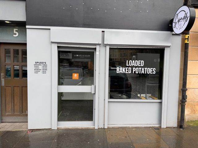 TO LET/MAY SELL.  HOT FOOD CARRY OUT.  5 JOHNSTON STREET, PAISLEY