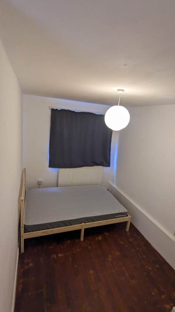 Double Room to Rent in Clapham