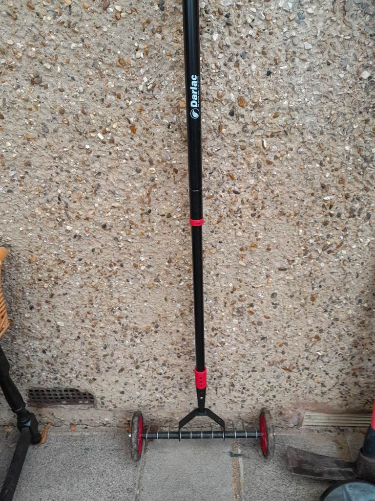 image for Darlac Lawn Aerator