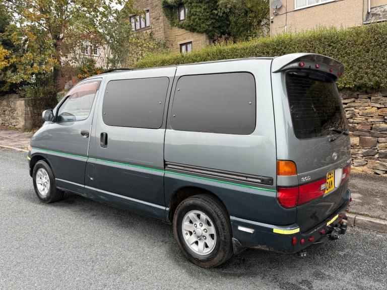2010 Toyota Granvia 3.0TD VAN AUTO DIESEL   Diesel Automatic