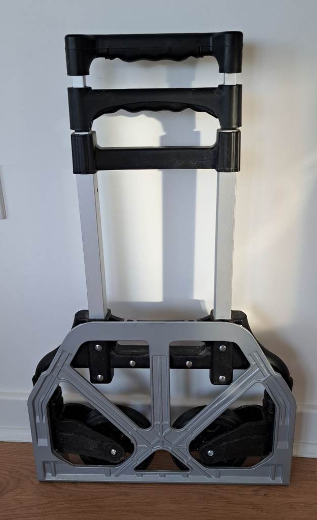 Foldable trolly