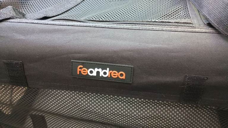 FE AND REA FOLDING SOFT DOG CRATE