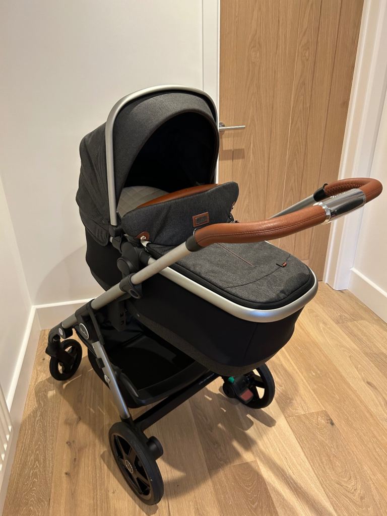 Silver Cross Wave Travel System