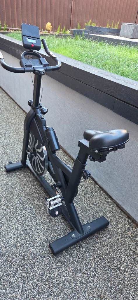 Black Exercise Bike with Digital Display – Good Condition