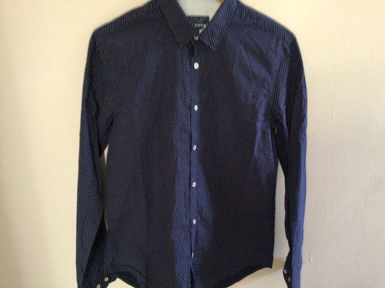 2X MENS SHIRTS SIZE (S)