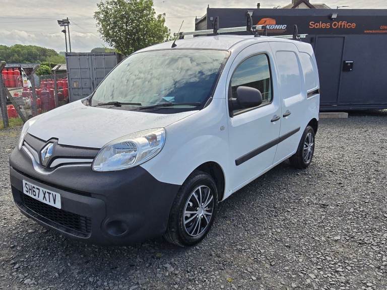 MINT CONDITION LOW MILES 2017 RENAULT KANGOO VAN ULEZ COMPLIANT 