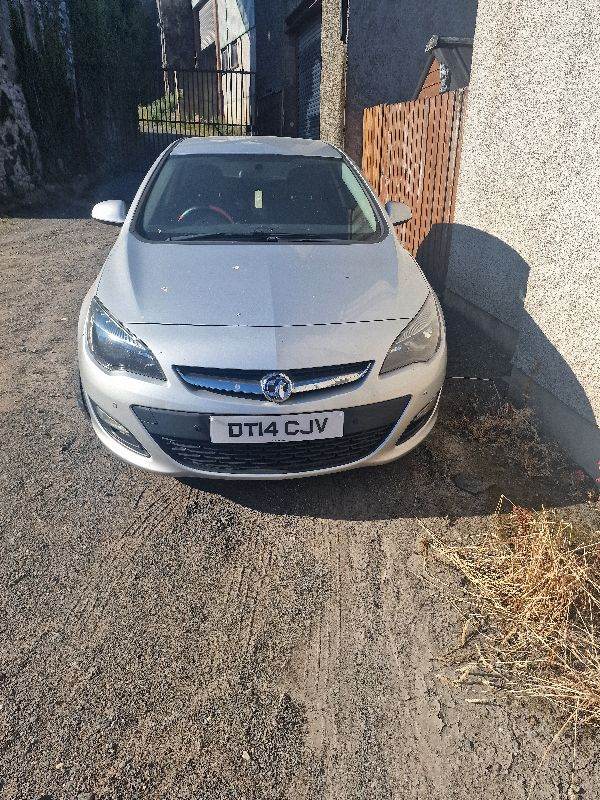 Vauxhall, ASTRA, Hatchback, 2014, Manual, 1686 (cc), 5 doors