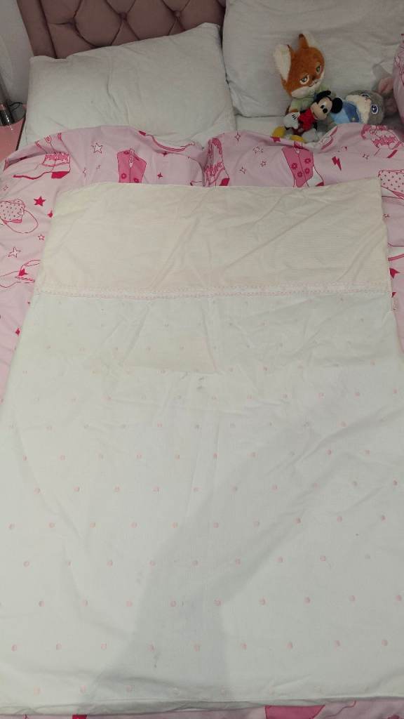 Cot bumper, duvet and cover 