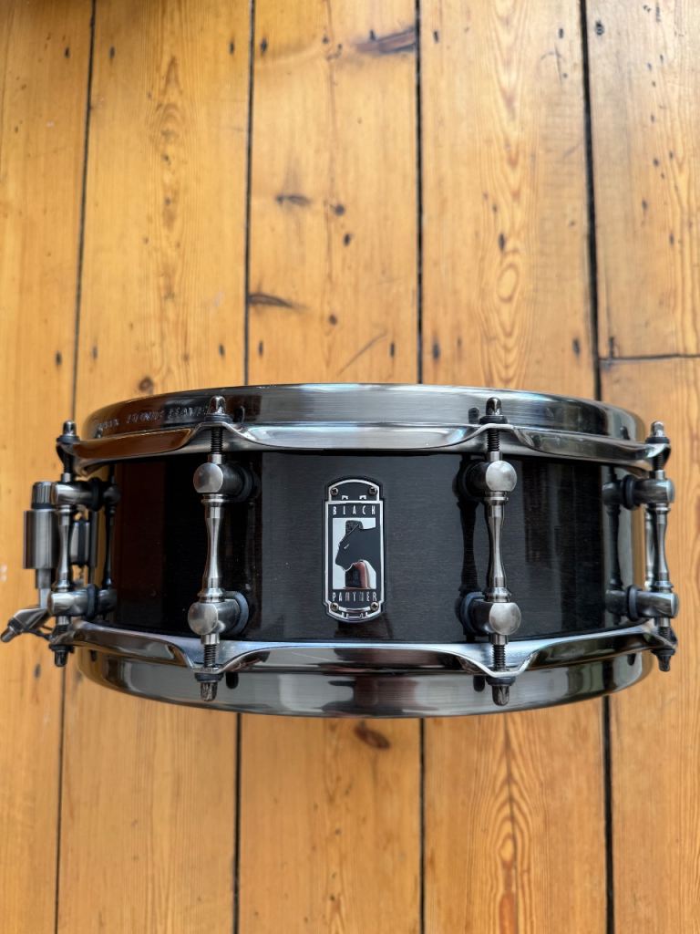 Mapex Black Panther Snare Drum with Tiger Bag & Evans Dampeners