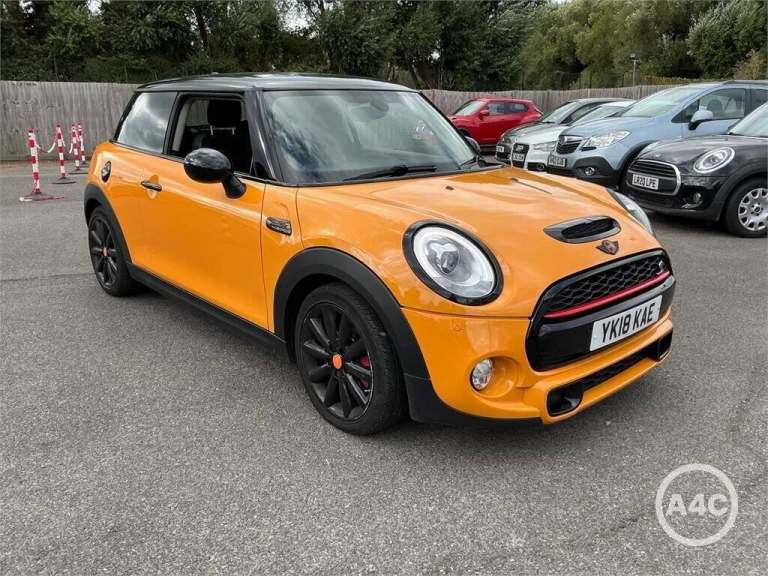 2018 18 MINI HATCH 2.0 COOPER S HATCHBACK 3DR PETROL AUTO EURO 6 (S/S) (192 PS)