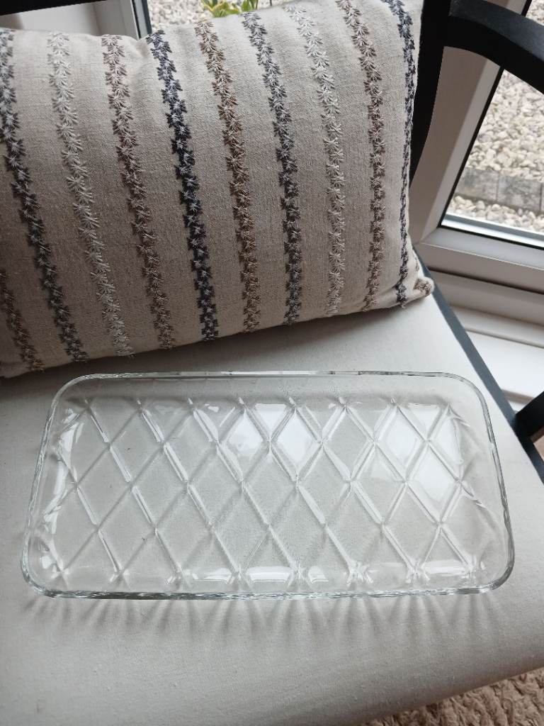 Glass serving tray