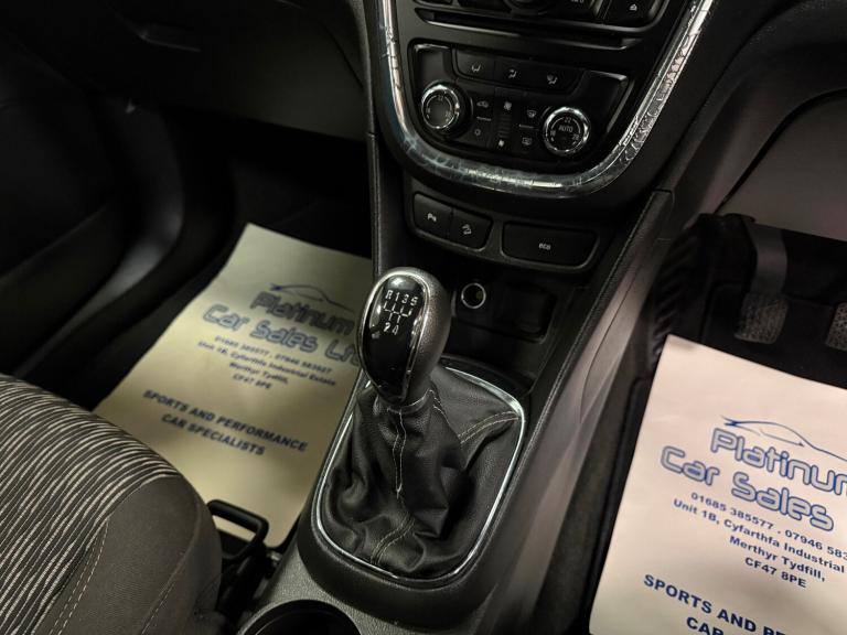 2013 VAUXHALL MOKKA EXCLUSIV  Petrol