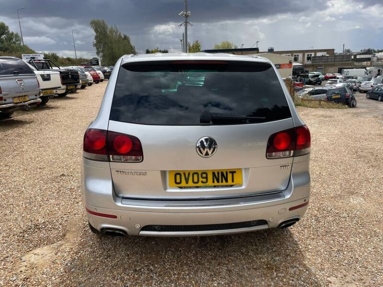 2009 Volkswagen Touareg 2.5 Touareg Altitude TDI E4 AUTO 5dr SUV Diesel Automatic