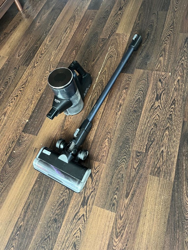 BUSH Cordless 2 in 1 Vacuum Cleaner Hoover + Accessories
