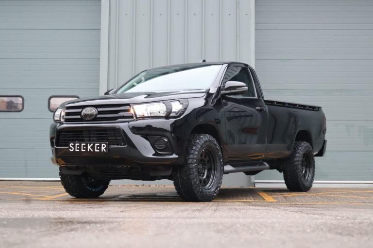 2025 Toyota Hilux Active Pick Up 2.4 D-4D PICK UP DIESEL Manual