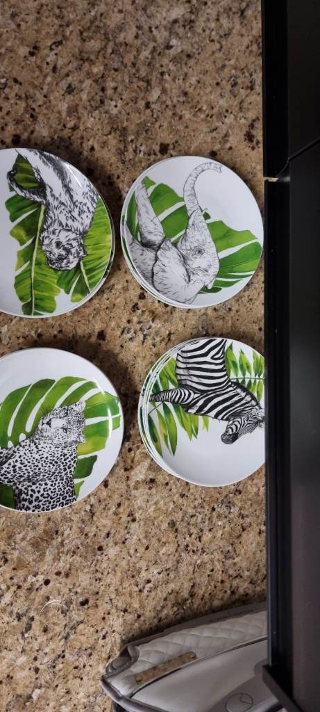 Dunelm Jungle Animal plates x17