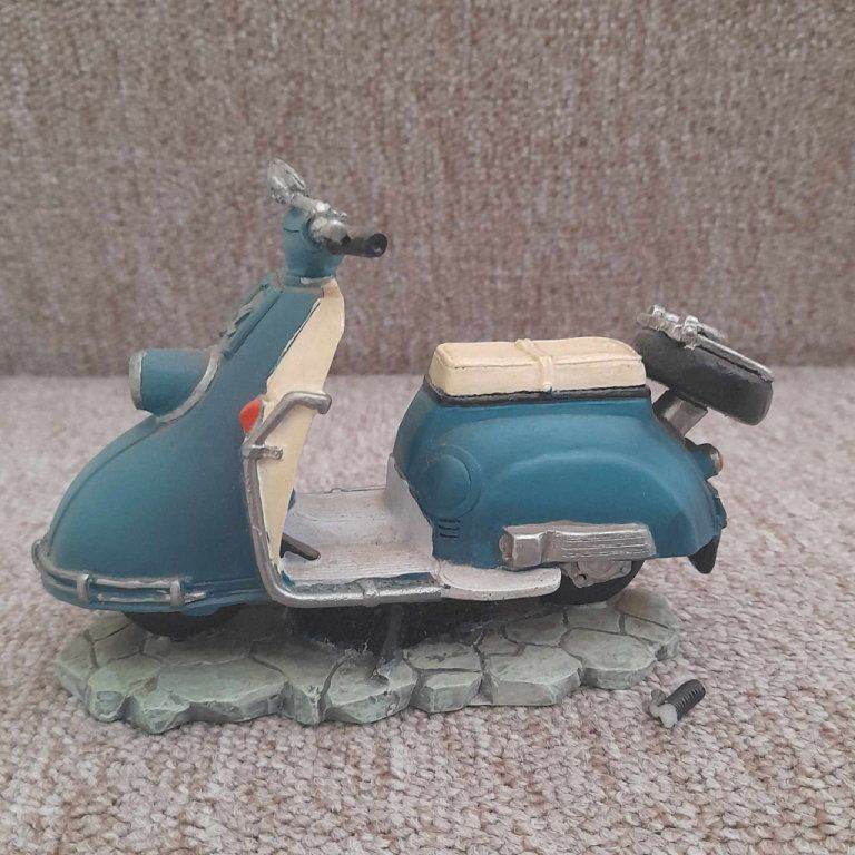 Vespa Scooter Ornament