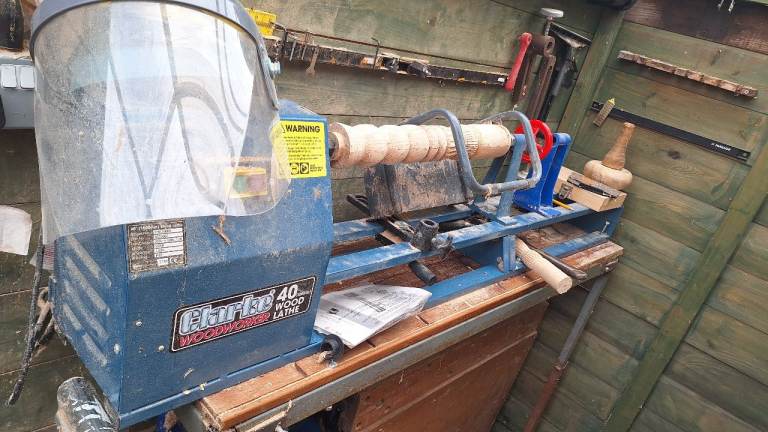 Wood lathe