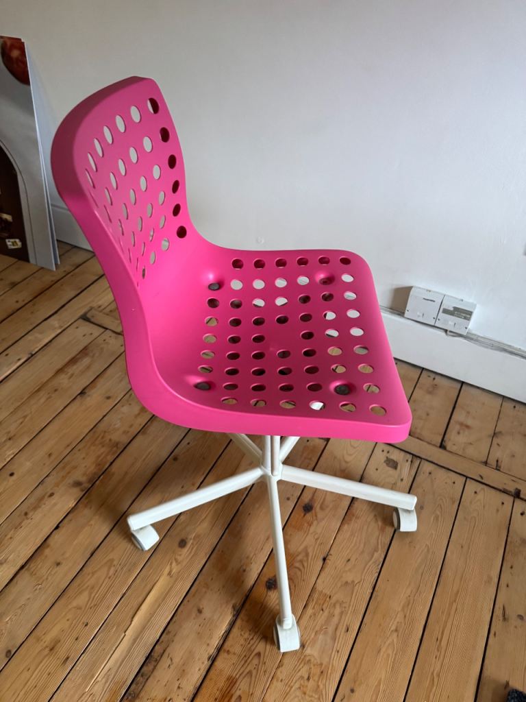Pink Plastic Chair - BARGAIN